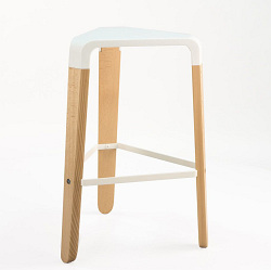 PICAPAU STOOL